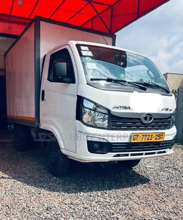 2025 Tata Intra V10 (Comes With Container, A.C and Bluetooth) for Sale