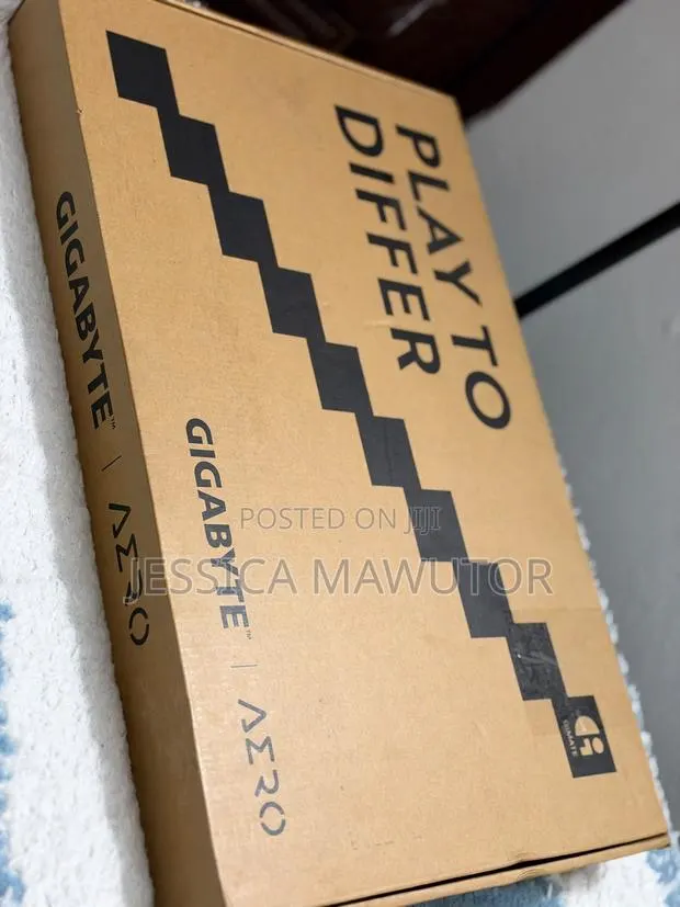 New Laptop Gigabyte AERO 16 16GB AMD Ryzen 7 SSD 1T · Photo 1