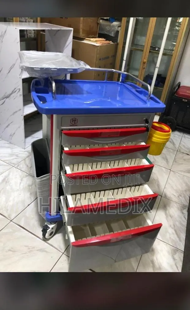 Emergency Trolley · Photo 1