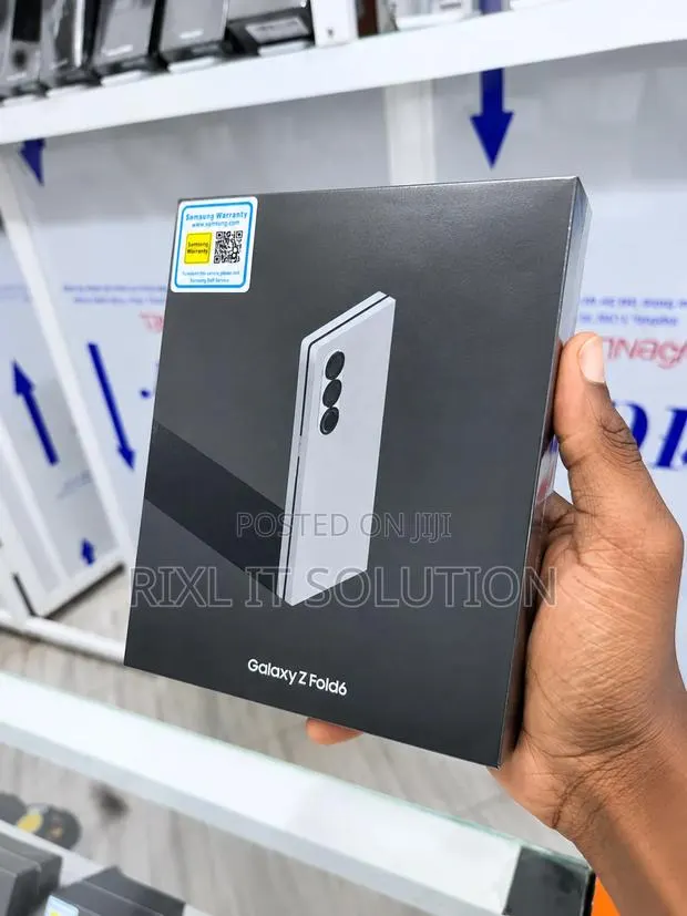 New Samsung Galaxy Z Fold6 512 GB Black · Photo 1