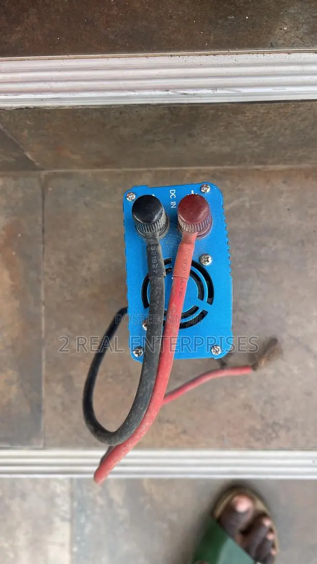LVYUAN 800w/2000w Pure Sine-Wave Power Inverter · Photo 1
