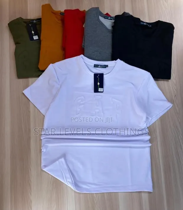 Xmas Promo Heavy Round Neck Shirts · Photo 1