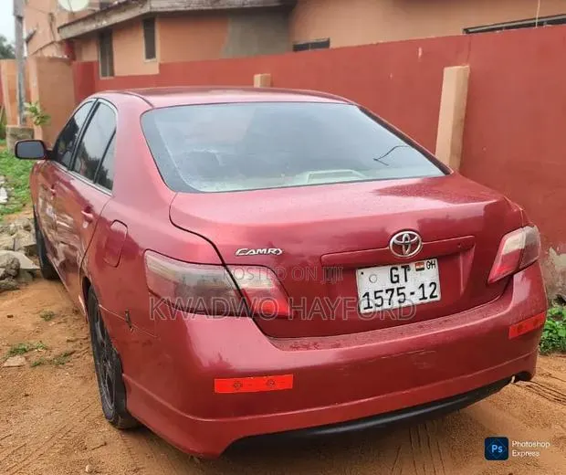 Toyota Camry 2009 Red · Photo 1