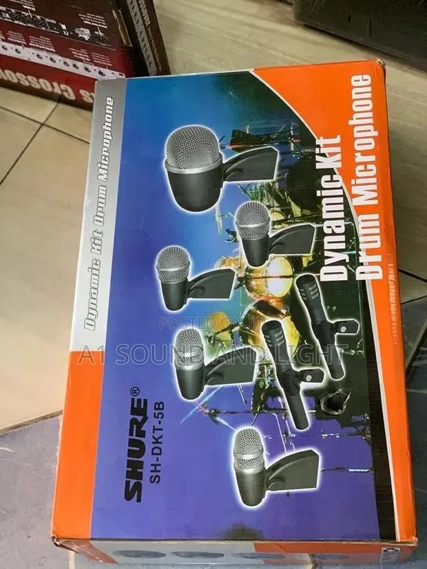 Shure SH-DKT-5B Dynamic Kit Drum Microphone Set · Photo 1