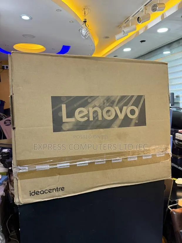 New Lenovo ideacentre AIO 520S 8GB Intel Core i5 HDD 1T · Photo 1