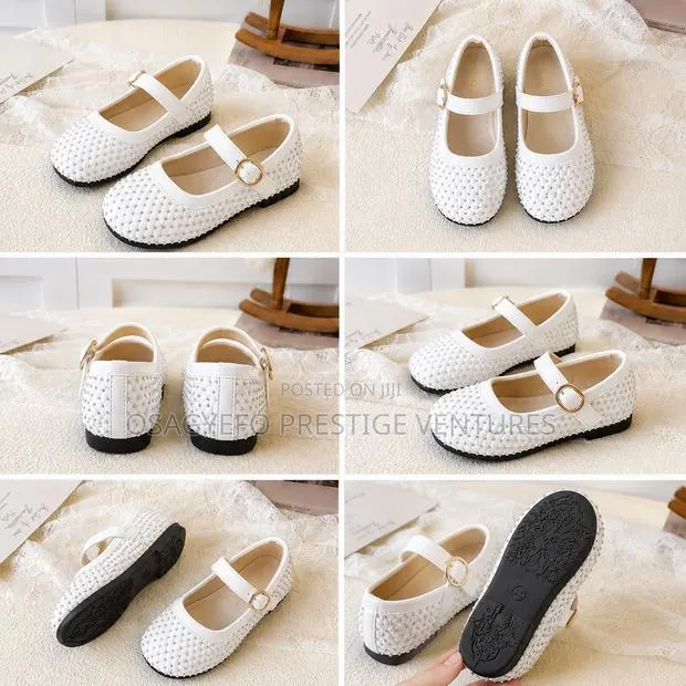 Quality Girls’ White Crystal Mary Jane Shoes · Photo 2