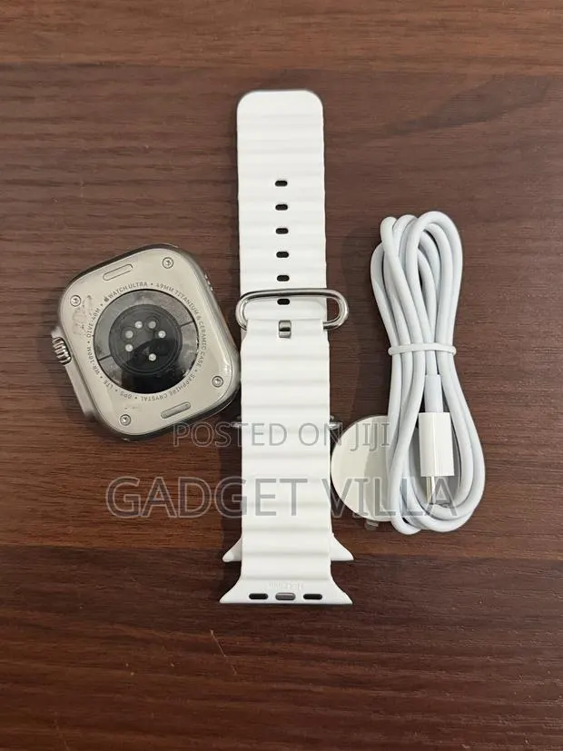 Apple Watch Ultra 2 · Photo 1