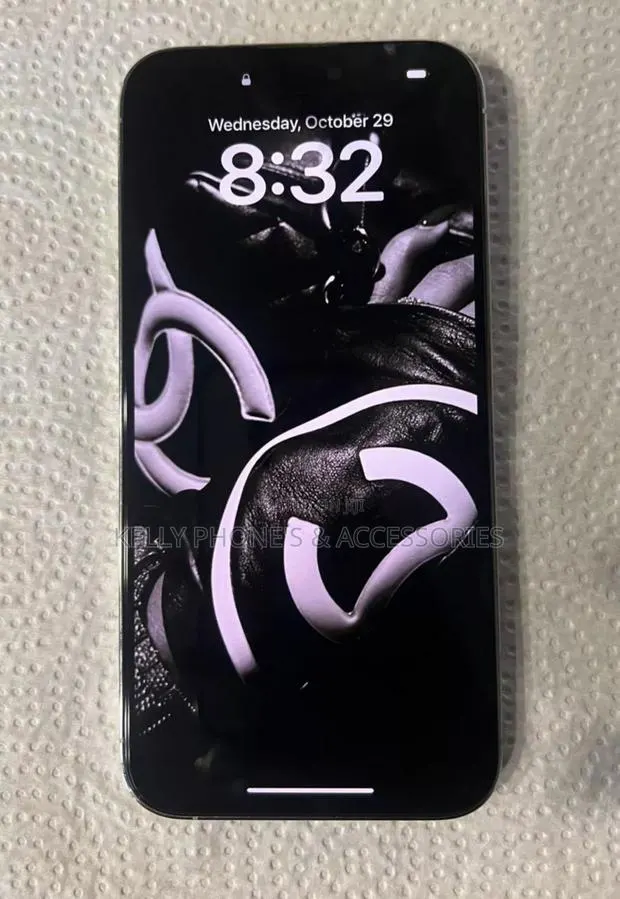 Apple iPhone 14 Pro Max 256 GB Silver · Photo 1