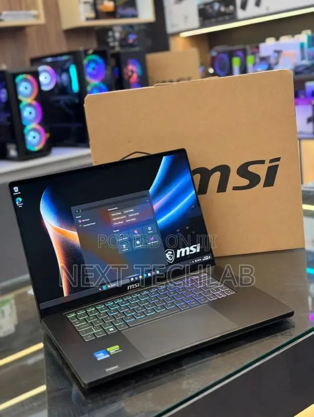 New Laptop MSI Stealth 16 AI Studio 32GB Intel Core Ultra 9 SSD 1T · Photo 1
