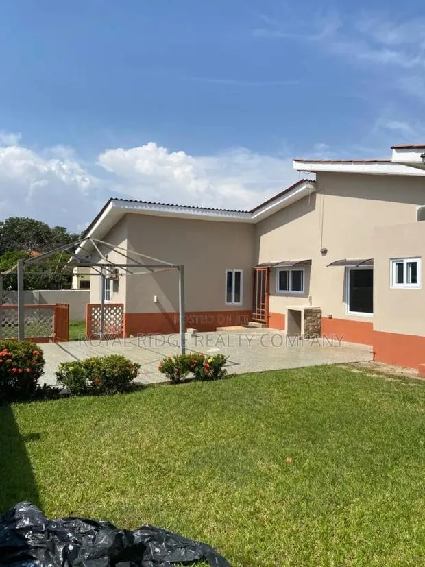4bdrm House in Regimanuel Estate, Accra Metropolitan for rent · Photo 1