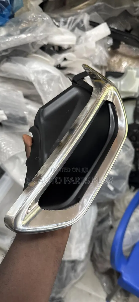 Honda Accord Exhaust Tip/Finisher 2018 2019 2020 2021 2022 · Photo 1