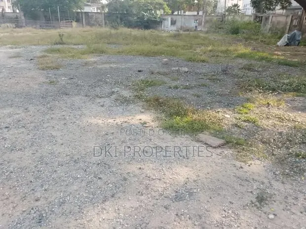 Commercial Land at Airport for Sale · Photo 1