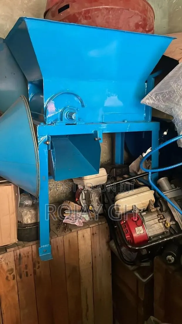 Big Cassava Grater · Photo 1