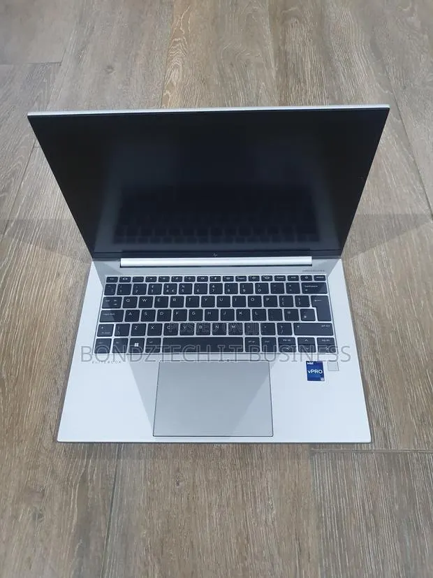 Laptop HP EliteBook 840 10 16GB Intel Core i7 SSD 512GB · Photo 1