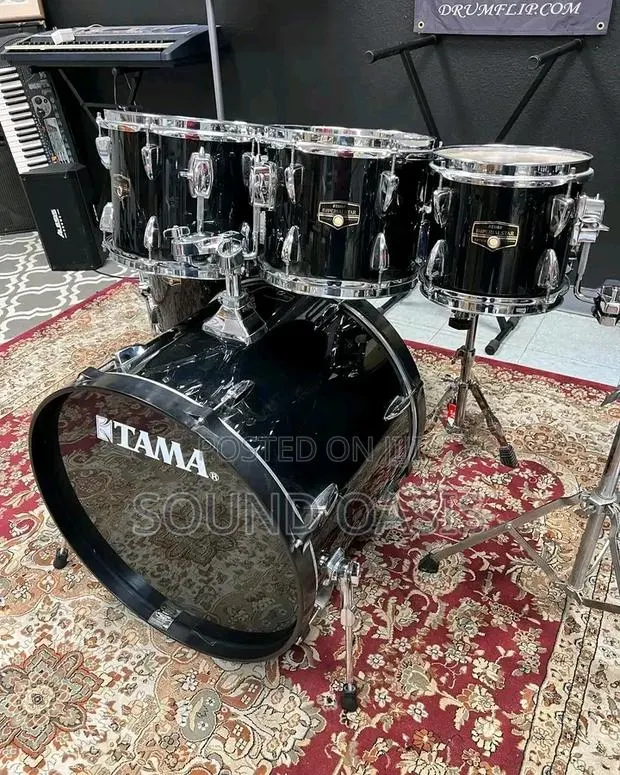 Tama Imperialstar 6-Piece Drum Set W/Meinl HCS Cymbals · Photo 1