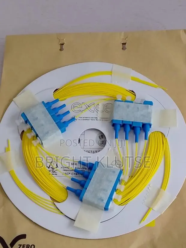 Excel Enbeam Fibre Pigtail Yellow 1m · Photo 1