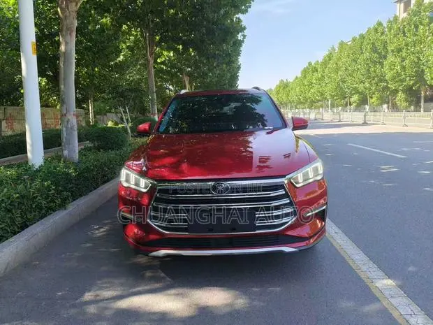 BYD Song Pro DM-i 2019 Red · Photo 1