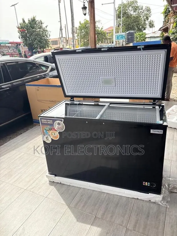 Nasco 400l Large Capacity Chest Freezer Black · Photo 1
