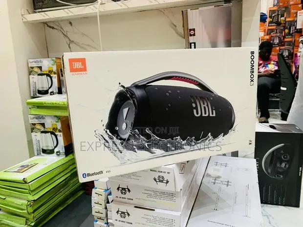 Spectacular Performance Boombox 3 Bluetooth Speaker Black · Photo 1