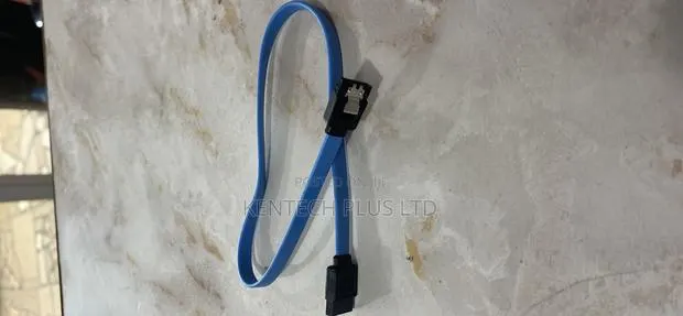 Serial Ata Sata Drive Cable 26awg Awm Style 80c 30v · Photo 1