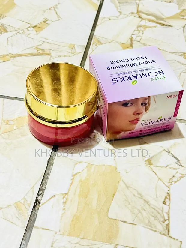 Pure Nomarks Cream · Photo 1