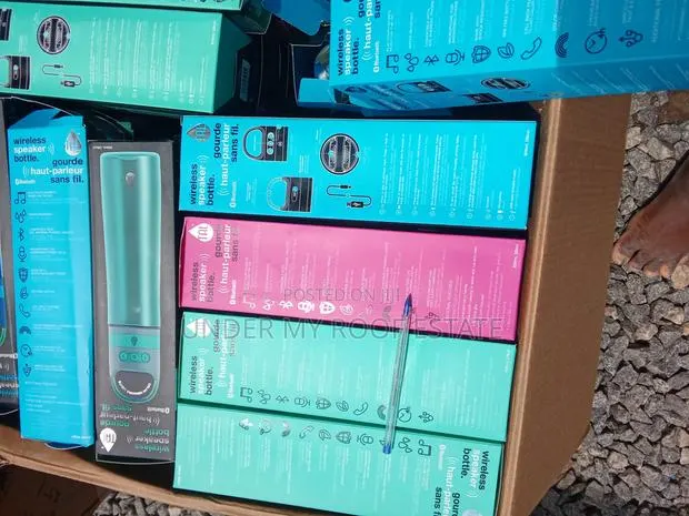 Bluetooth Water Bottle Speaker · Photo 1