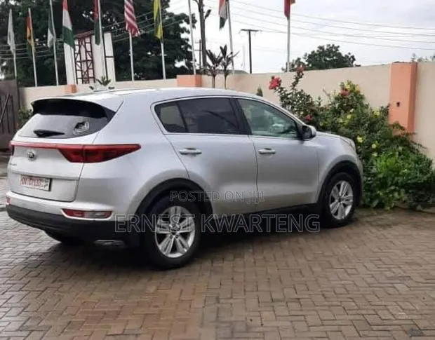 Kia Sportage 2020 Gray · Photo 1