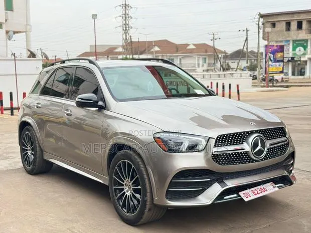 Mercedes-Benz GLE-Class 2021 Brown · Photo 1