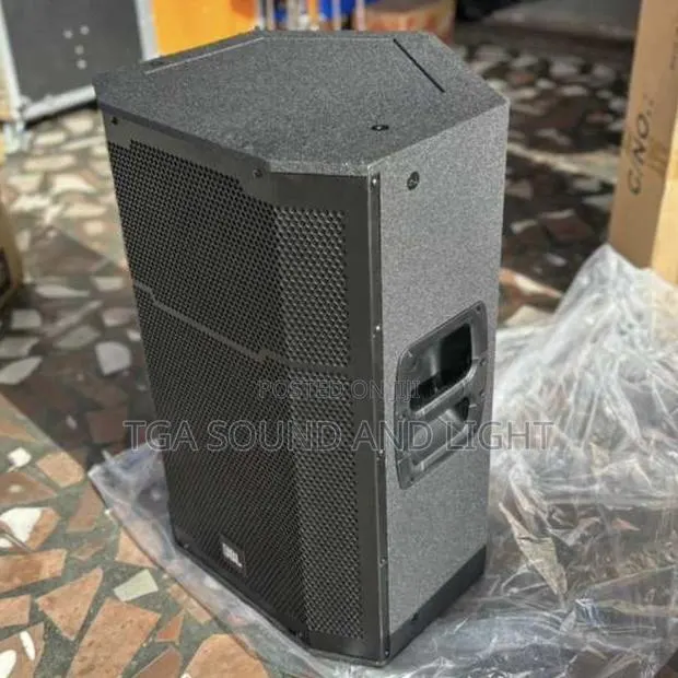 JBL PRX715 15 Inches Active Monitors[PAIR] · Photo 1