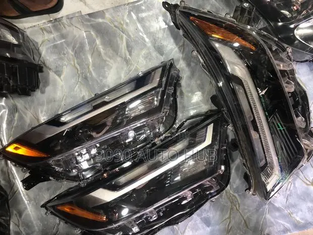 Toyota RAV4 2024 Headlight – Premium OEM | Foreign Used · Photo 1