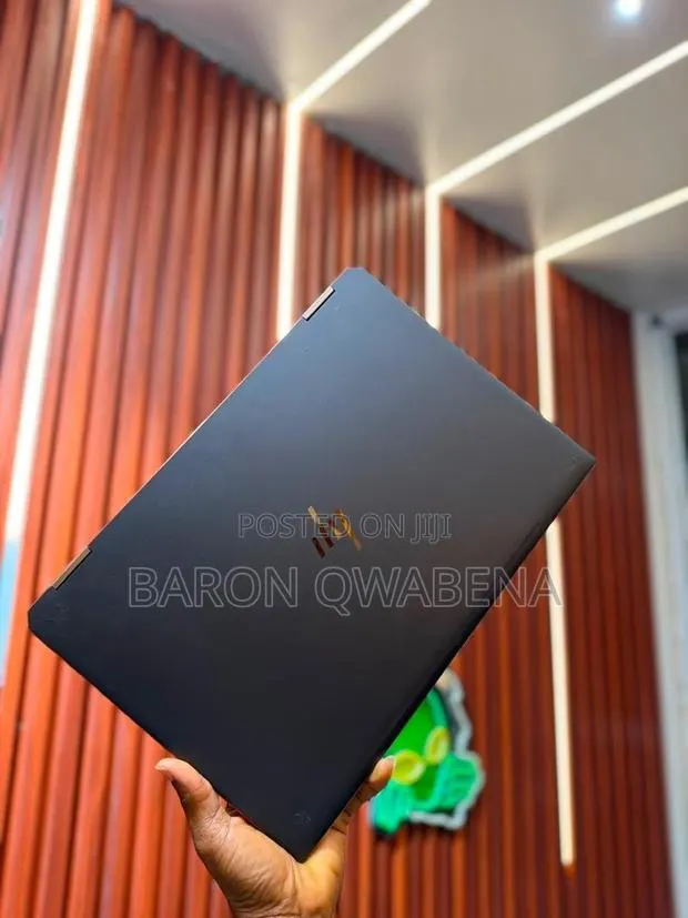 Laptop HP Spectre X360 16GB Intel Core i7 SSD 512GB · Photo 1
