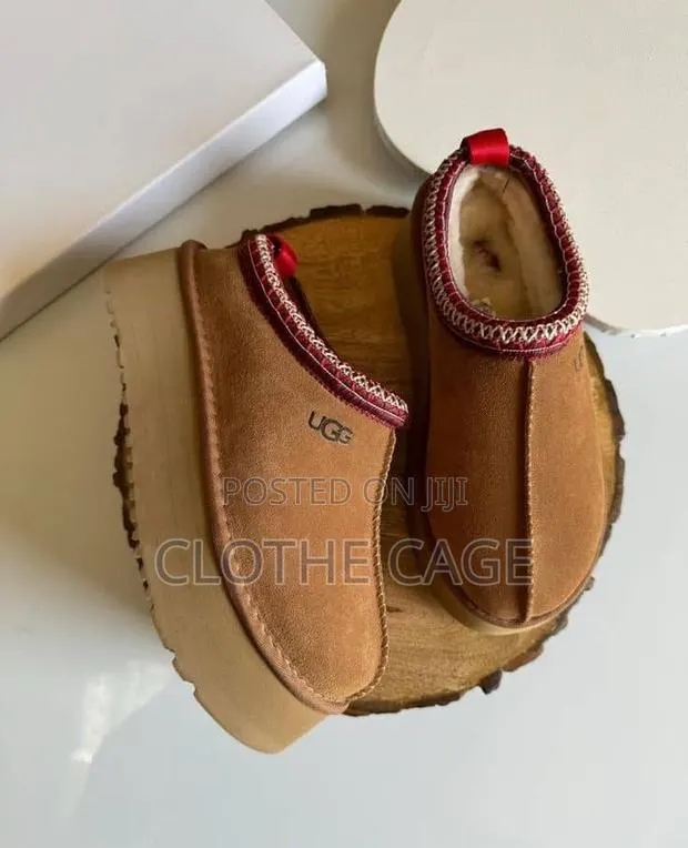 UGG Tazz II Slippers · Photo 1