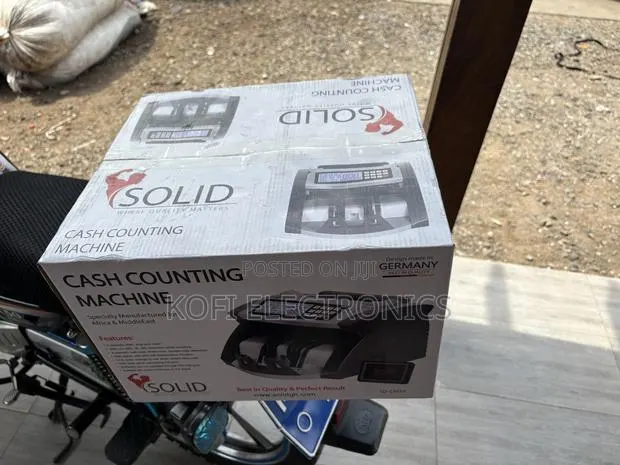 A High Speed Counting Machine Sd-Cm55 - Counterfeit Detection · Photo 1