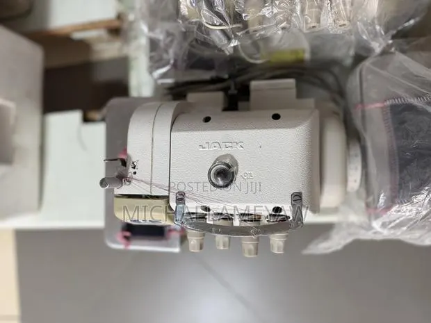 Jack Knitting Machine · Photo 5