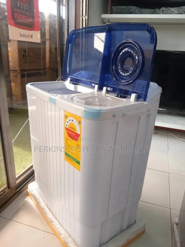 Westpool Aqua Clean 4kg Portable Washing Machine · Photo 1