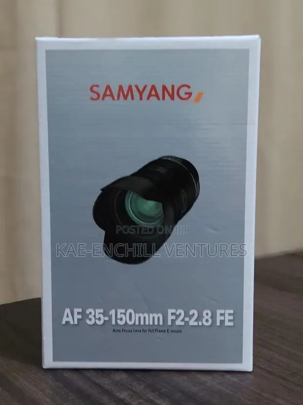 Camera Lens · Photo 1