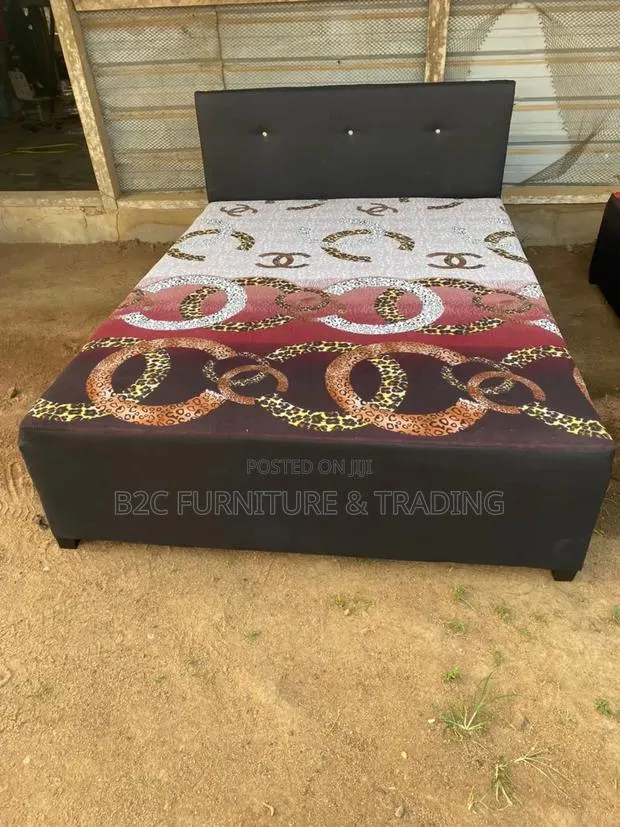 Inbuilt Double Bed · Photo 1