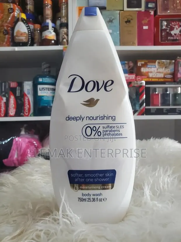 Dove Deep Nourishing Body Wash 750ml · Photo 1