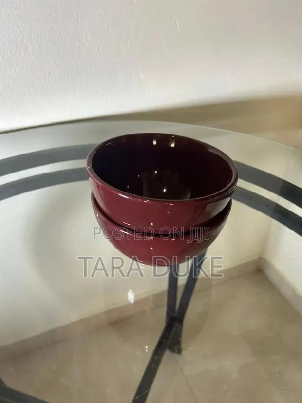 Burgundy Ceramic Bowls · Photo 1