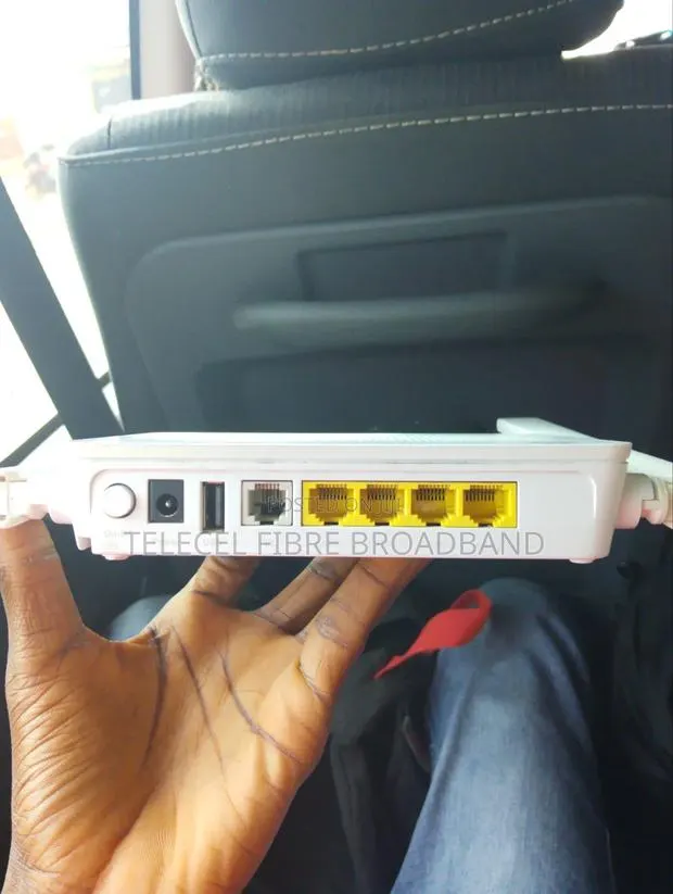 Uncapped Speed WiFi · Photo 1
