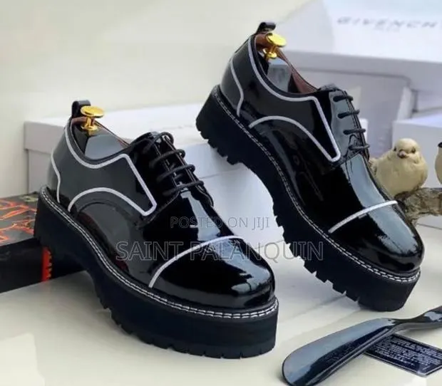 Quality Givenchy · Photo 1