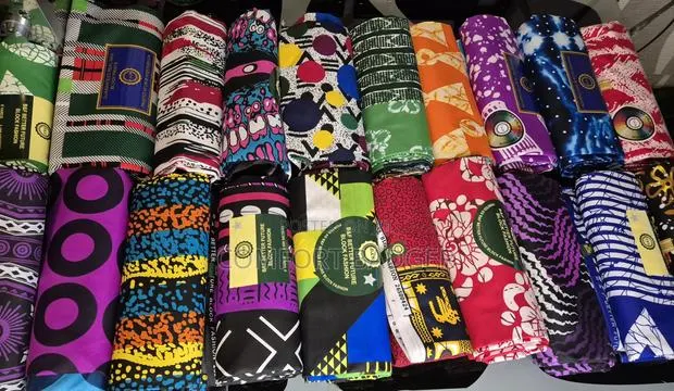 Stylish and Beautiful Small African Prints Available in 6 Yards · Photo 1