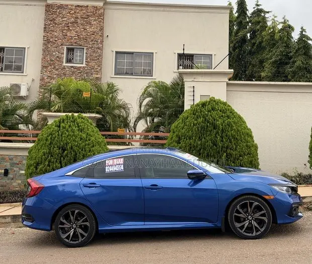 Honda Civic 2019 Blue · Photo 1