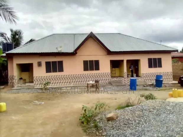 1 Acre Land · Photo 1