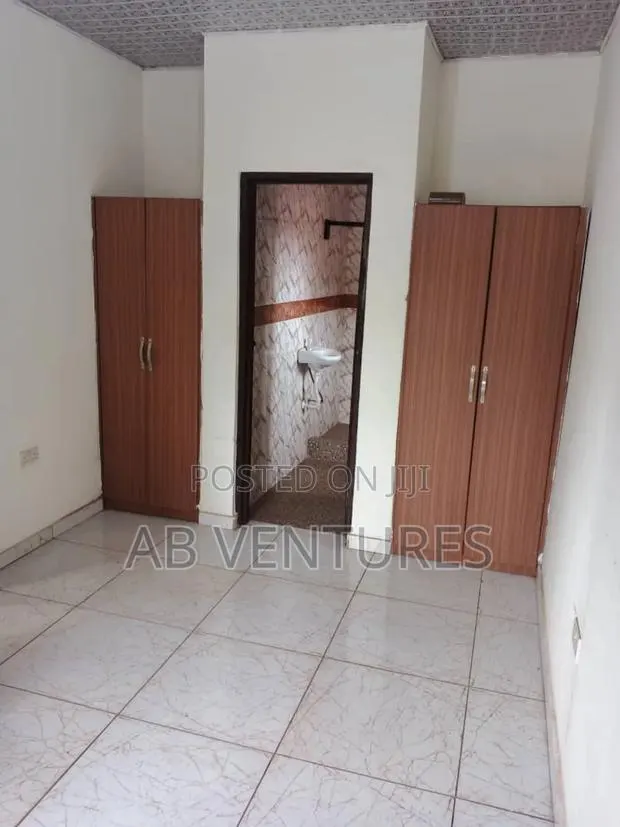 1bdrm Apartment in Oyibi Bush Canteen for rent