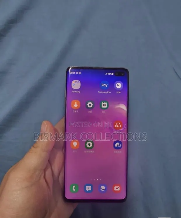 New Samsung Galaxy S10 Plus 128 GB Black · Photo 1