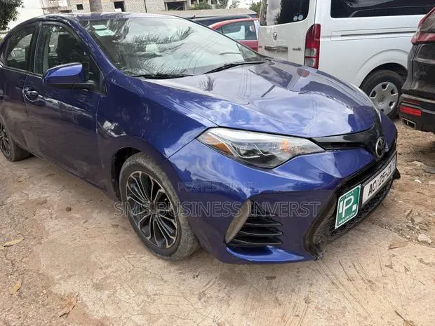 Toyota Corolla LE Eco Plus 4dr Sedan (1.8L 4cyl CVT) 2016 Blue · Photo 1