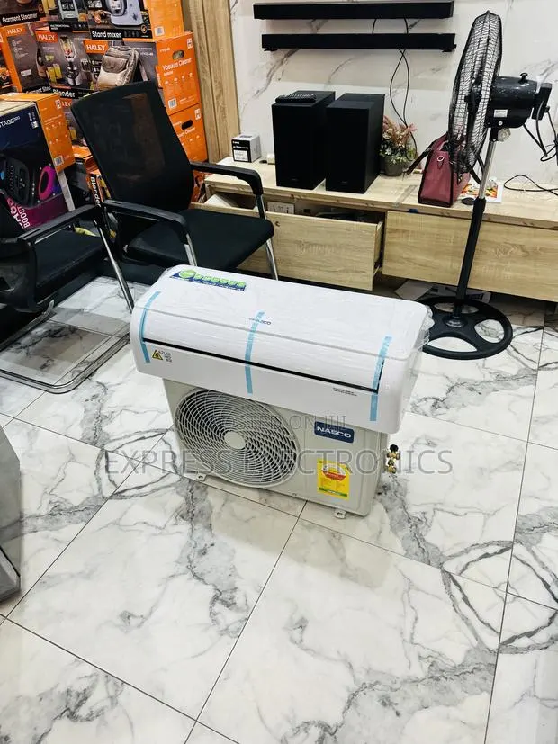 Quality Sleek White Air Casual Inverter Nasco 1.5hp · Photo 1