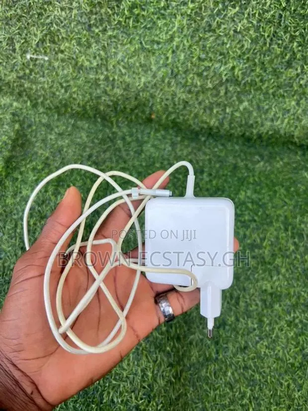 Original Apple 45w Magsafe 2 Power Adopter · Photo 1