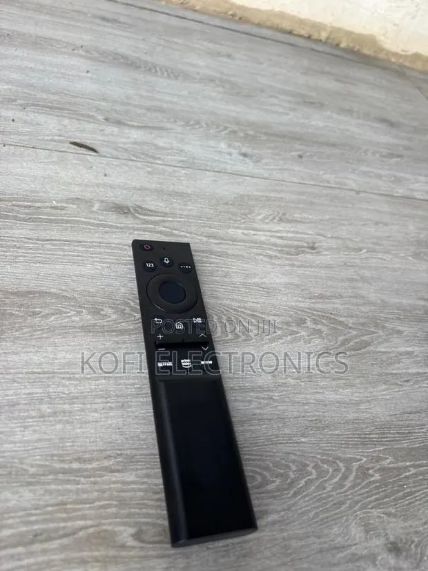 Samsung One Smart Controller Compact Design Reliable Performance · Photo 1